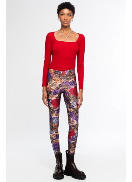 PEACE AND CHAOS TAPESTRY LEGGINS